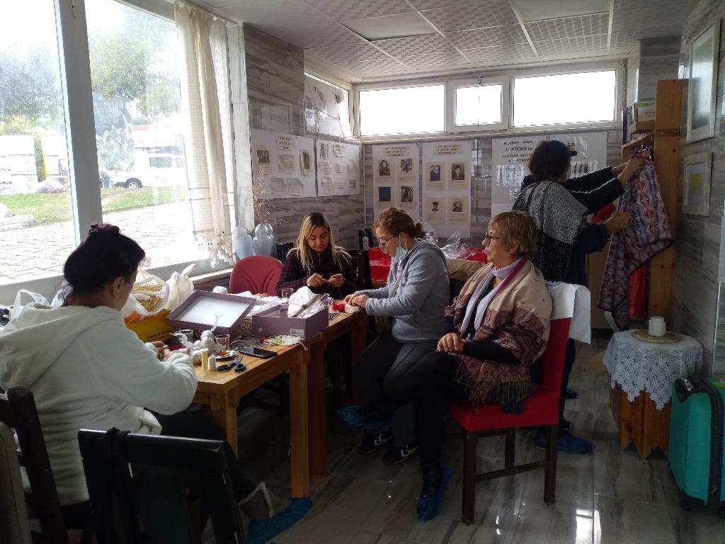 YENİ YILA HAZIRLANIYORUZ...